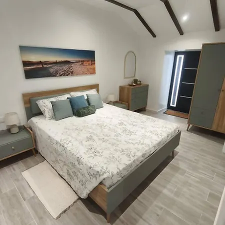 度假居 Local - Estrela Do Norte 塞沙尔